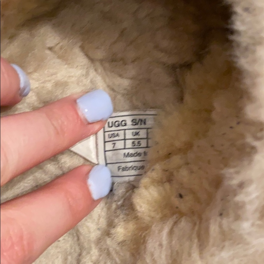 Ugg Slippers - image 3